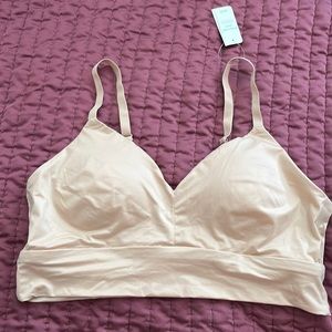 Nude bralette with removable padding